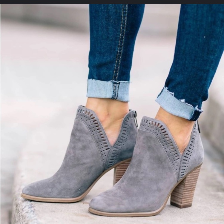 Euc Vince Camuto Fileana Split Shaft Booties